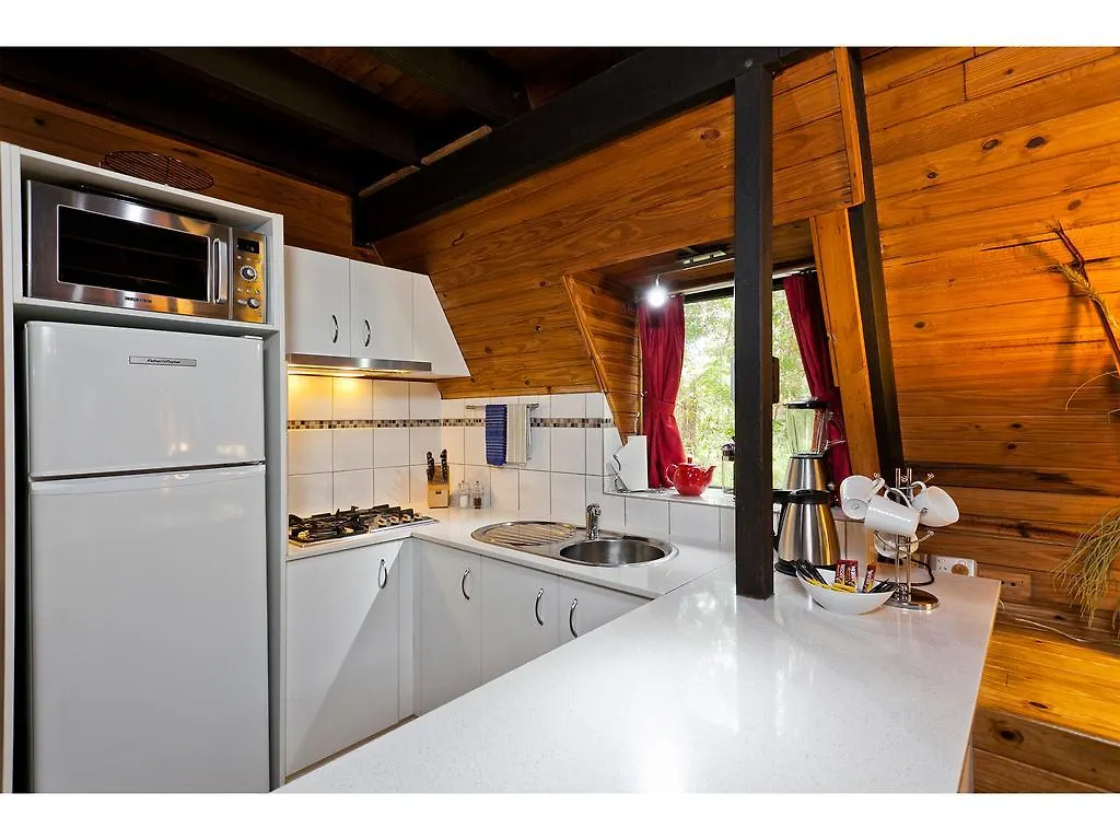 The Mouses House Rainforest Retreat Спрингбрук Деревянный коттедж